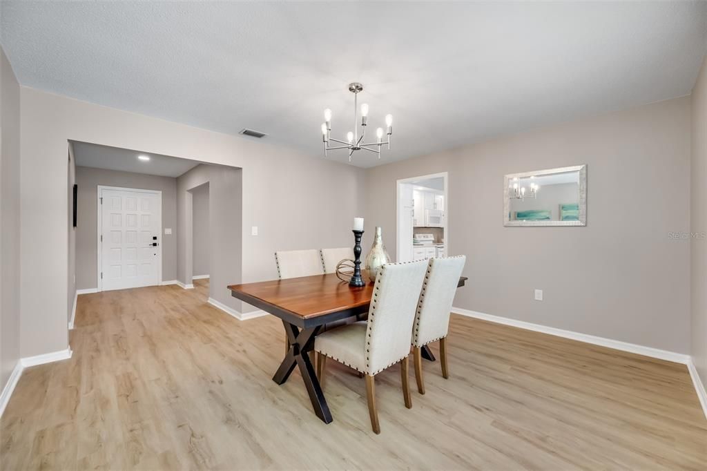 Active With Contract: $459,000 (3 beds, 2 baths, 2302 Square Feet)