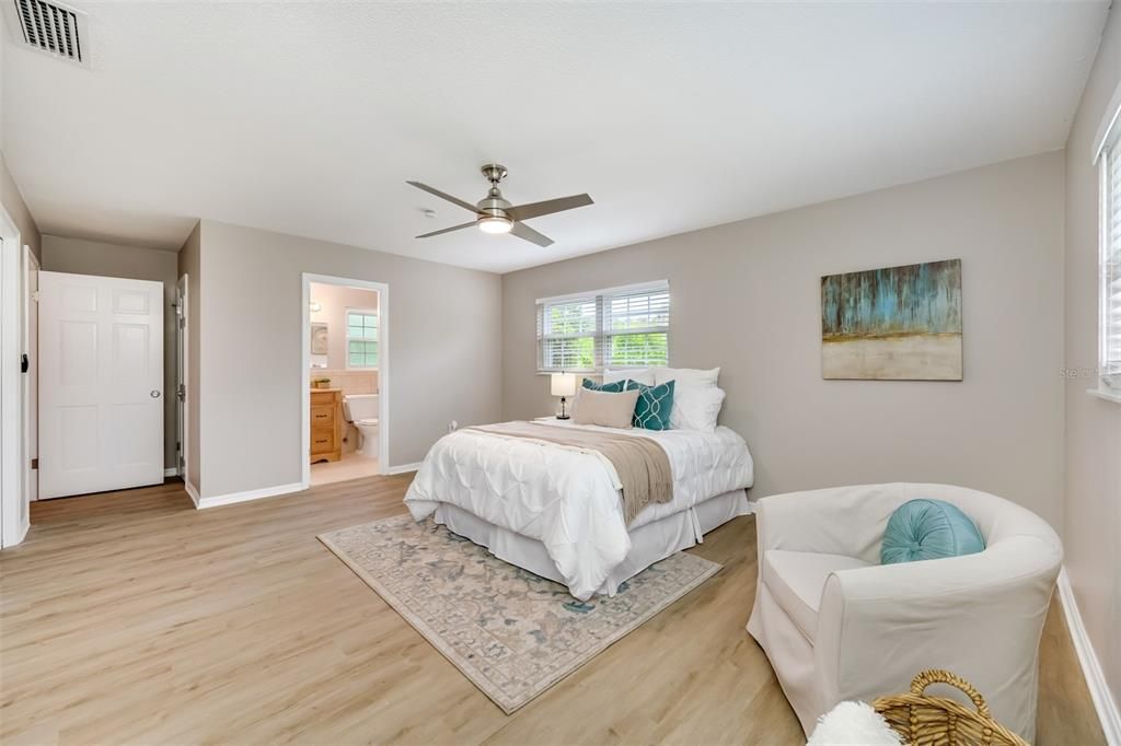 Active With Contract: $459,000 (3 beds, 2 baths, 2302 Square Feet)