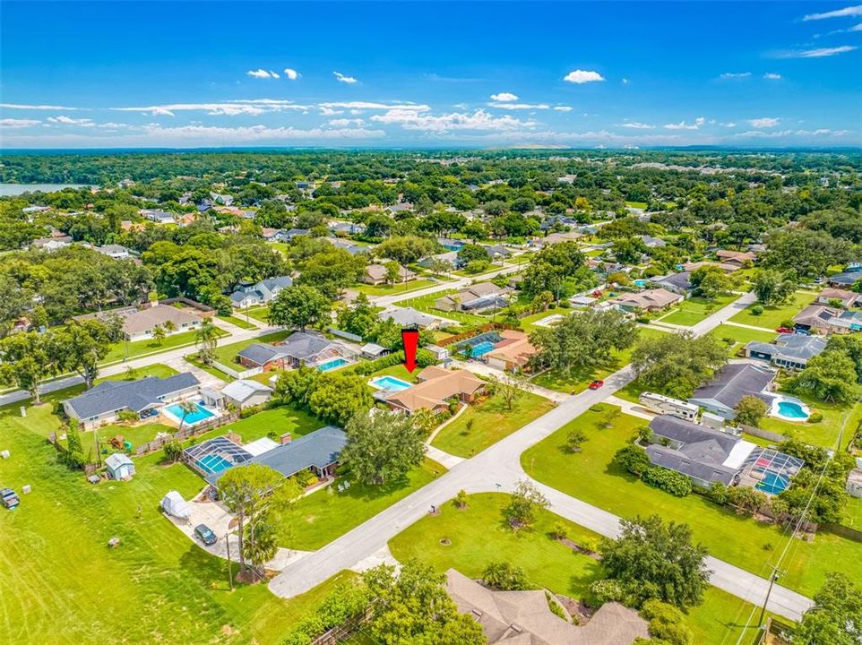 Active With Contract: $459,000 (3 beds, 2 baths, 2302 Square Feet)