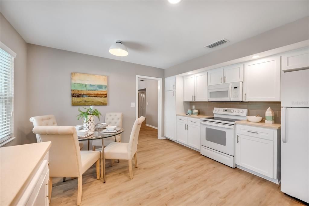 Active With Contract: $459,000 (3 beds, 2 baths, 2302 Square Feet)