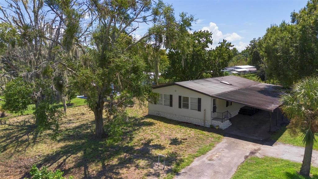 Active With Contract: $200,000 (3 beds, 2 baths, 1404 Square Feet)