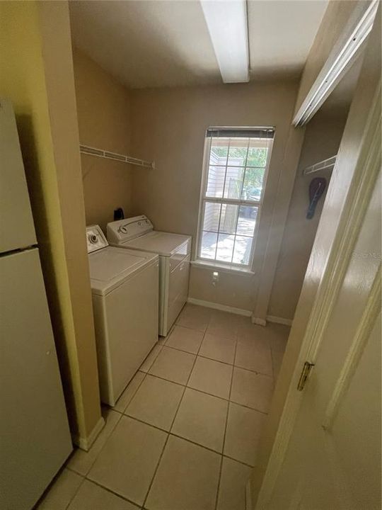 For Rent: $1,700 (2 beds, 2 baths, 1307 Square Feet)