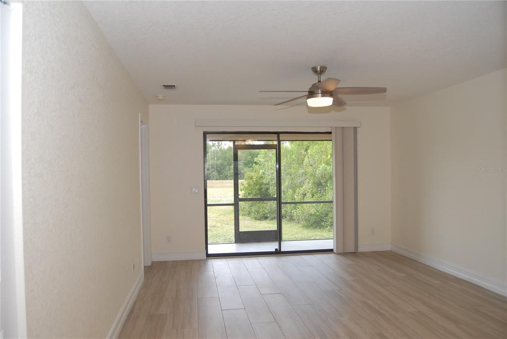 For Rent: $1,500 (2 beds, 2 baths, 1051 Square Feet)