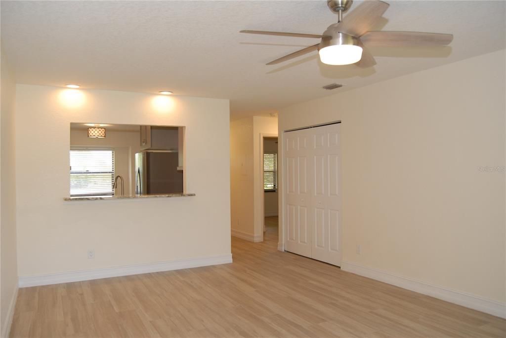 For Rent: $1,500 (2 beds, 2 baths, 1051 Square Feet)