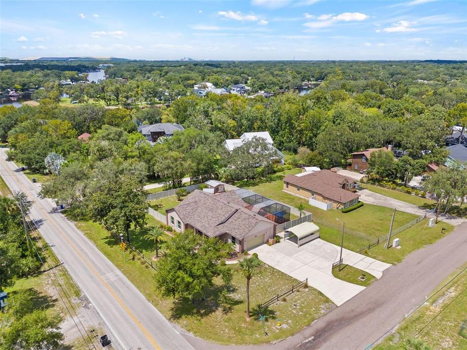 Active With Contract: $559,000 (3 beds, 2 baths, 2131 Square Feet)