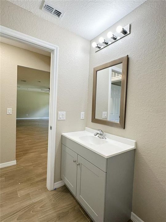 Bathroom vanity