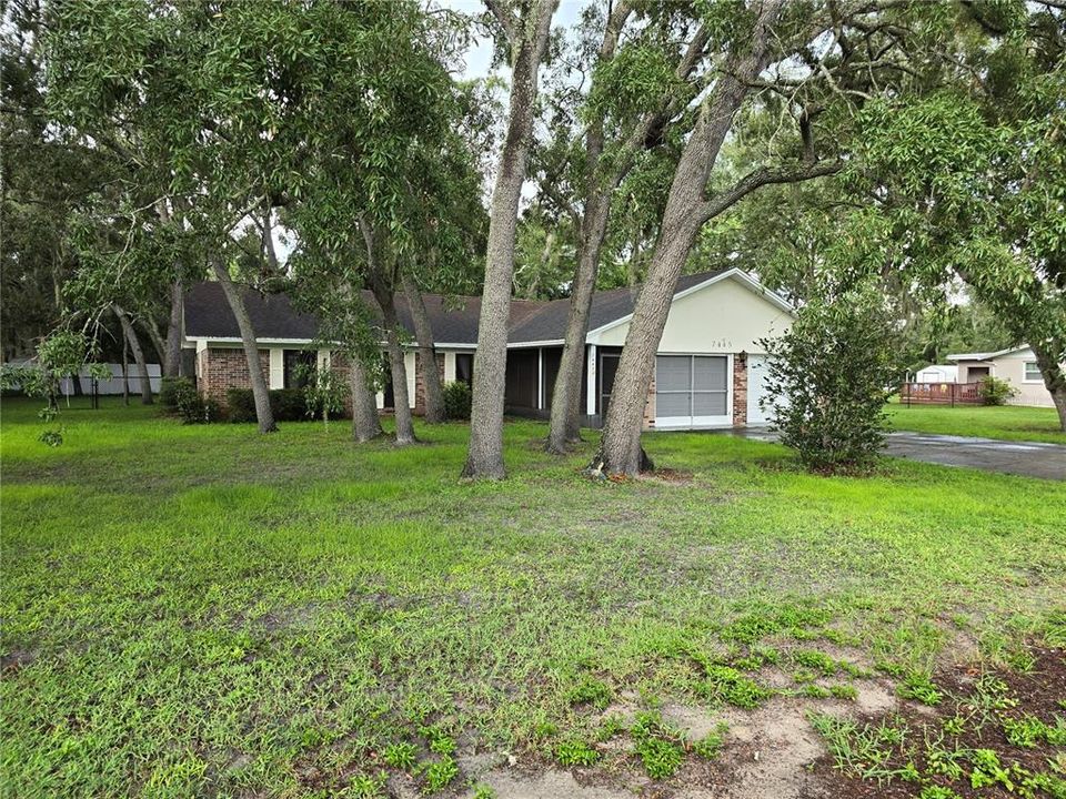 Active With Contract: $265,000 (3 beds, 2 baths, 1499 Square Feet)