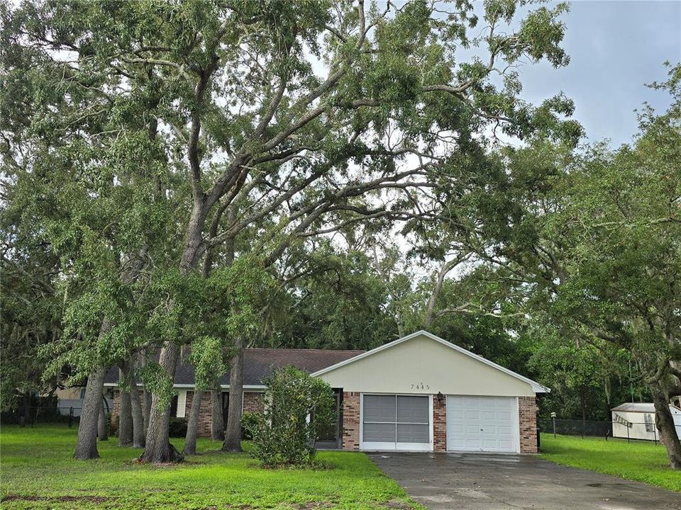 Active With Contract: $265,000 (3 beds, 2 baths, 1499 Square Feet)