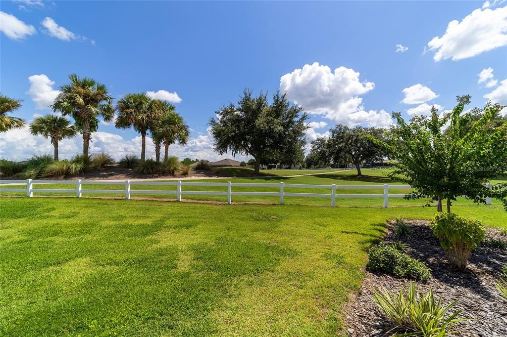 For Sale: $570,000 (3 beds, 2 baths, 2659 Square Feet)