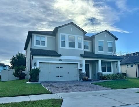 Active With Contract: $2,495 (4 beds, 2 baths, 2486 Square Feet)