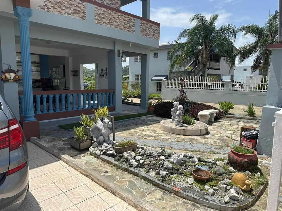 En Venta: $269,000 (3 camas, 3 baños, 1185 Pies cuadrados)