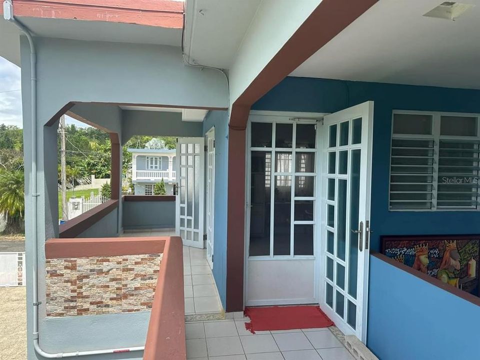 En Venta: $269,000 (3 camas, 3 baños, 1185 Pies cuadrados)