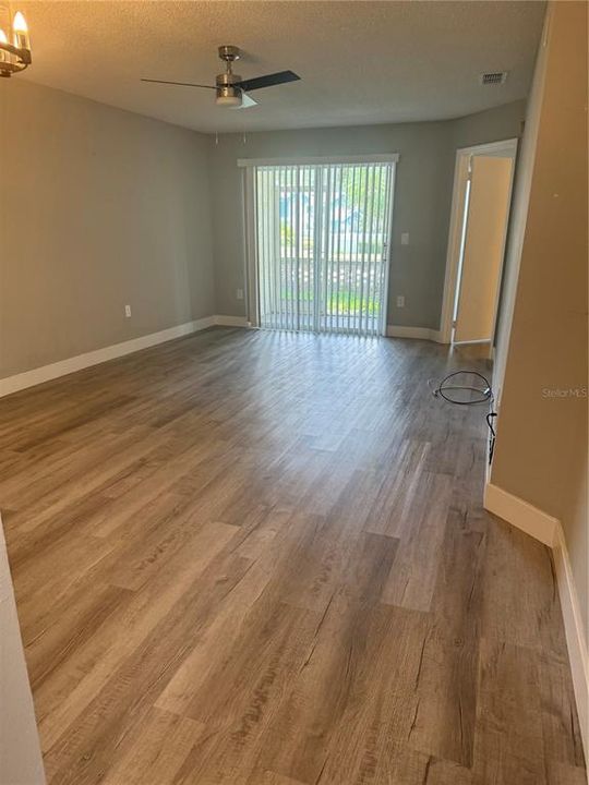 For Rent: $1,700 (2 beds, 2 baths, 928 Square Feet)