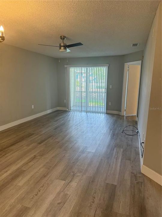 For Rent: $1,700 (2 beds, 2 baths, 928 Square Feet)