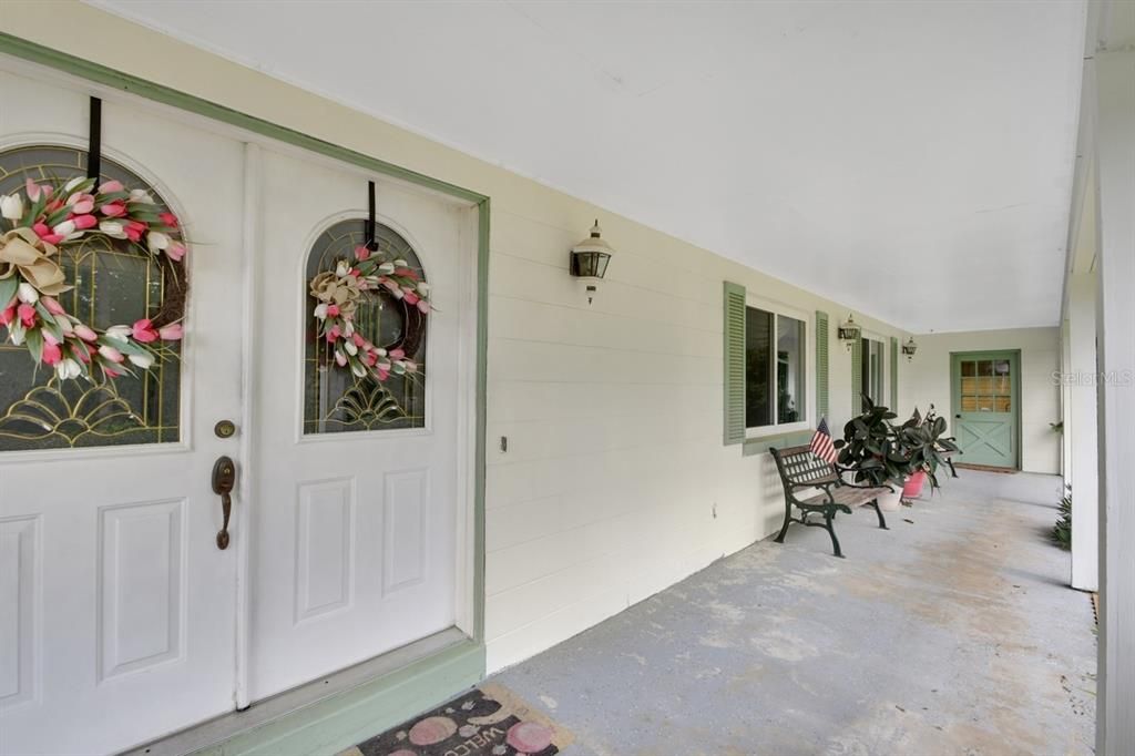 待售: $800,000 (6 贝兹, 3 浴室, 4900 平方英尺)