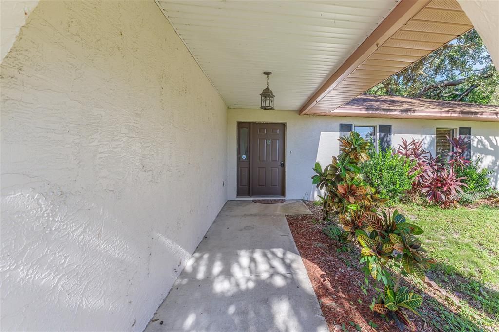 Active With Contract: $239,900 (3 beds, 2 baths, 1516 Square Feet)