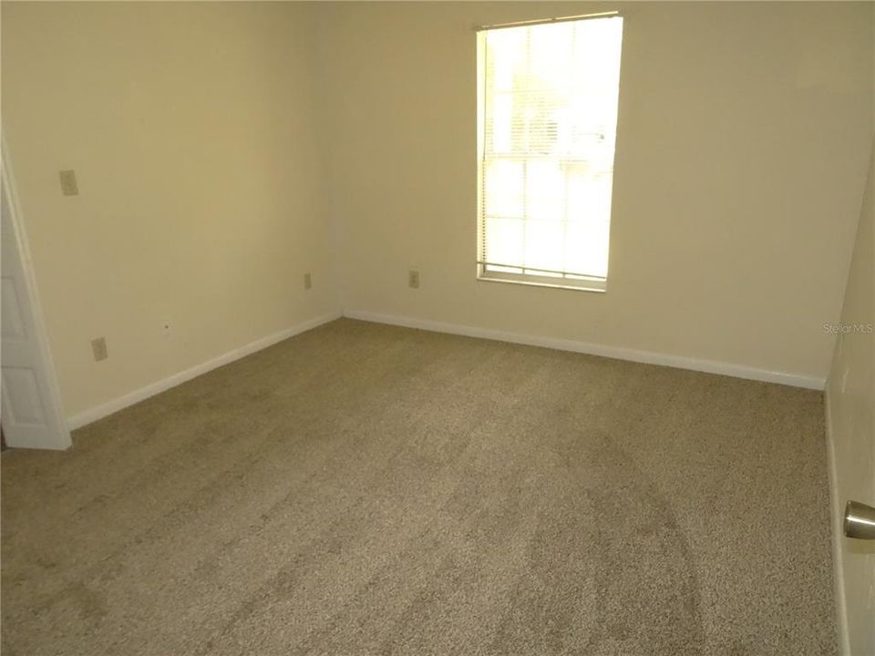 For Rent: $2,000 (3 beds, 2 baths, 1530 Square Feet)