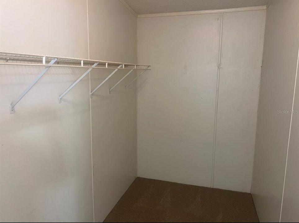 В аренду: $1,850 (3 спален, 2 ванн, 2108 Квадратных фут)