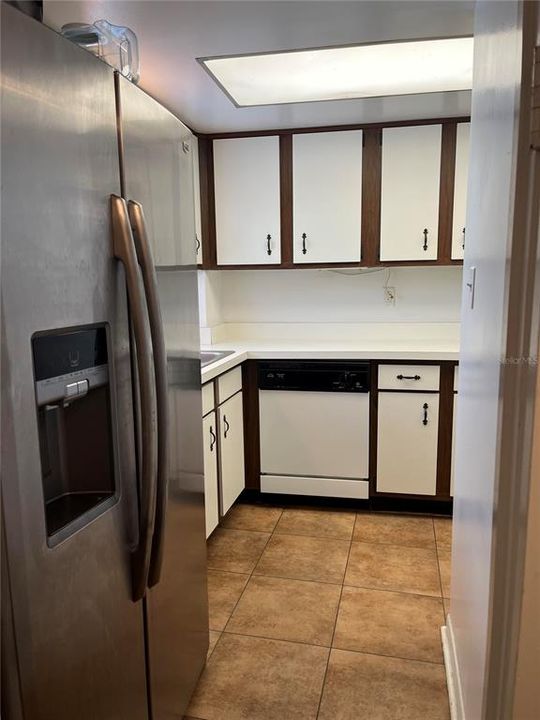 For Rent: $2,800 (2 beds, 2 baths, 1209 Square Feet)