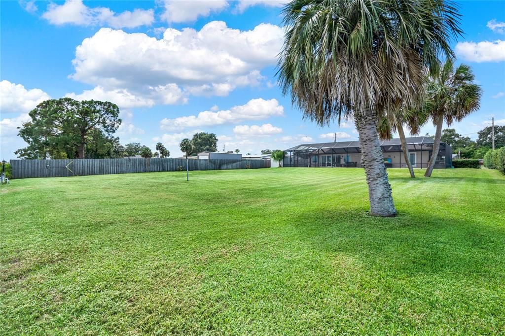 For Sale: $720,000 (3 beds, 2 baths, 1926 Square Feet)