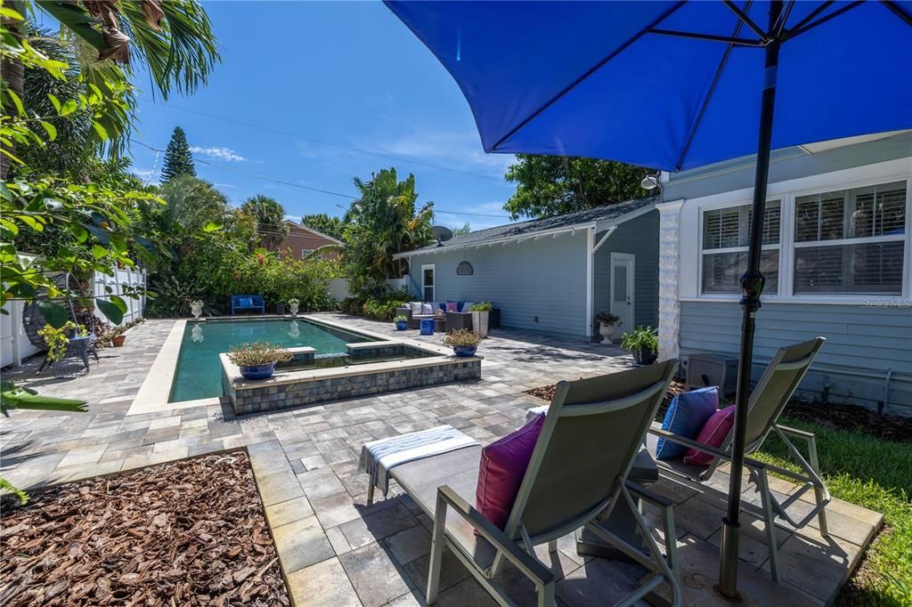 Active With Contract: $1,395,000 (3 beds, 3 baths, 2236 Square Feet)