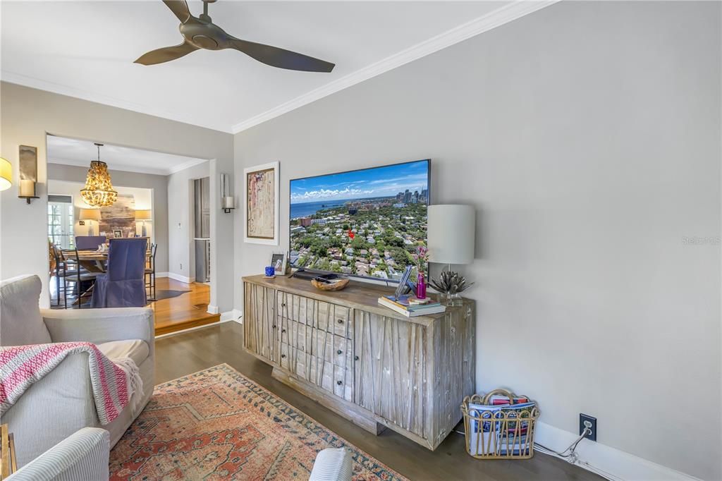 Active With Contract: $1,395,000 (3 beds, 3 baths, 2236 Square Feet)