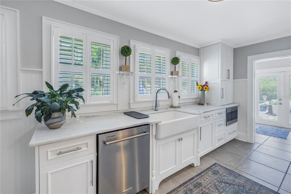 Active With Contract: $1,395,000 (3 beds, 3 baths, 2236 Square Feet)