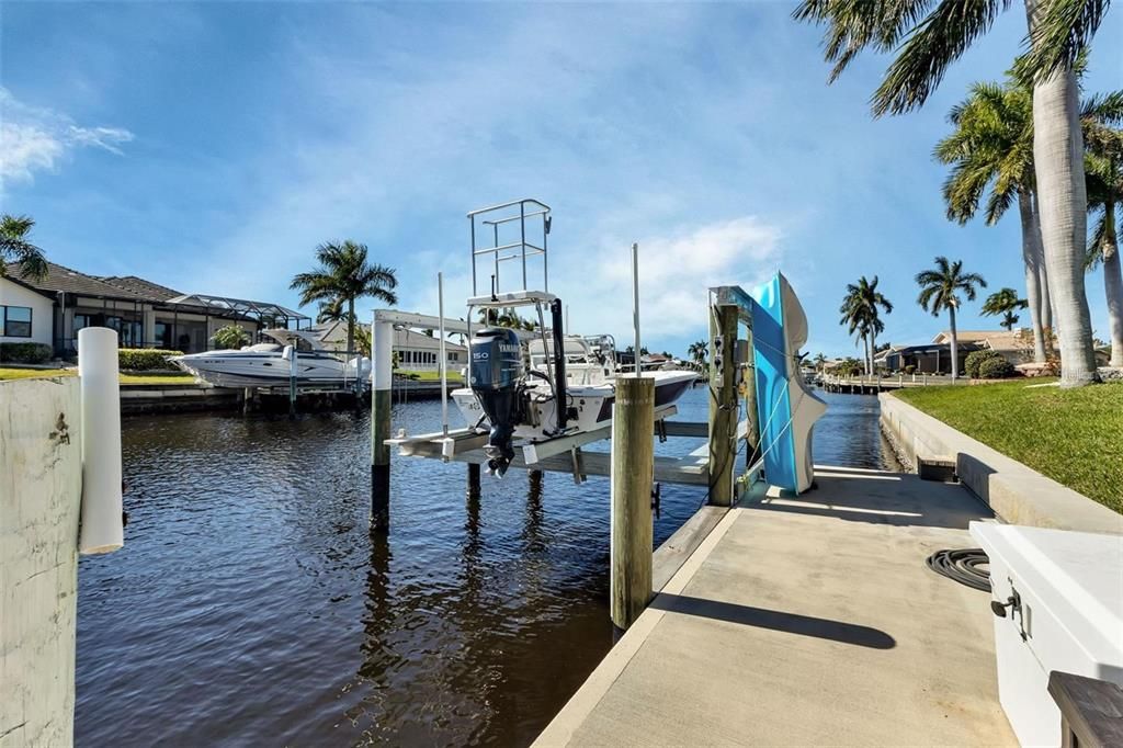 For Sale: $899,000 (3 beds, 2 baths, 2605 Square Feet)