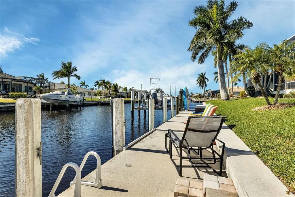 For Sale: $899,000 (3 beds, 2 baths, 2605 Square Feet)