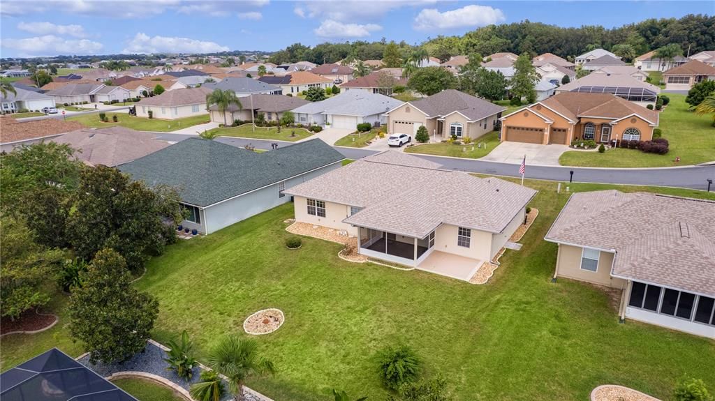 For Sale: $285,000 (3 beds, 2 baths, 1327 Square Feet)