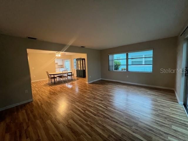 For Rent: $1,995 (2 beds, 2 baths, 1545 Square Feet)