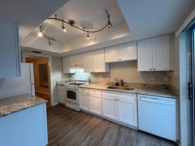 For Rent: $1,995 (2 beds, 2 baths, 1545 Square Feet)