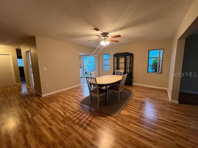 For Rent: $1,995 (2 beds, 2 baths, 1545 Square Feet)