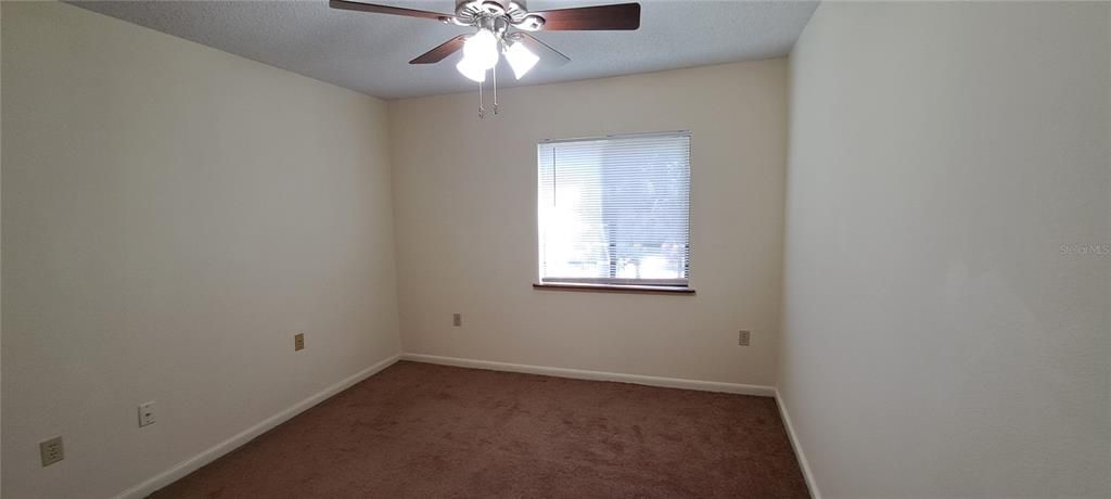 For Rent: $1,595 (3 beds, 2 baths, 1385 Square Feet)