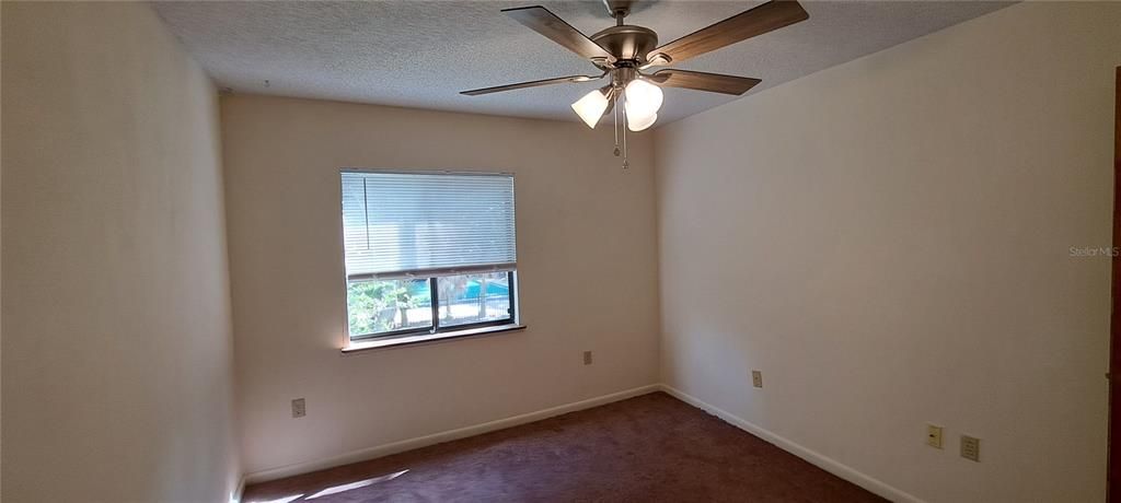 For Rent: $1,595 (3 beds, 2 baths, 1385 Square Feet)