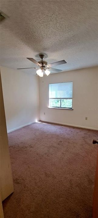 For Rent: $1,595 (3 beds, 2 baths, 1385 Square Feet)