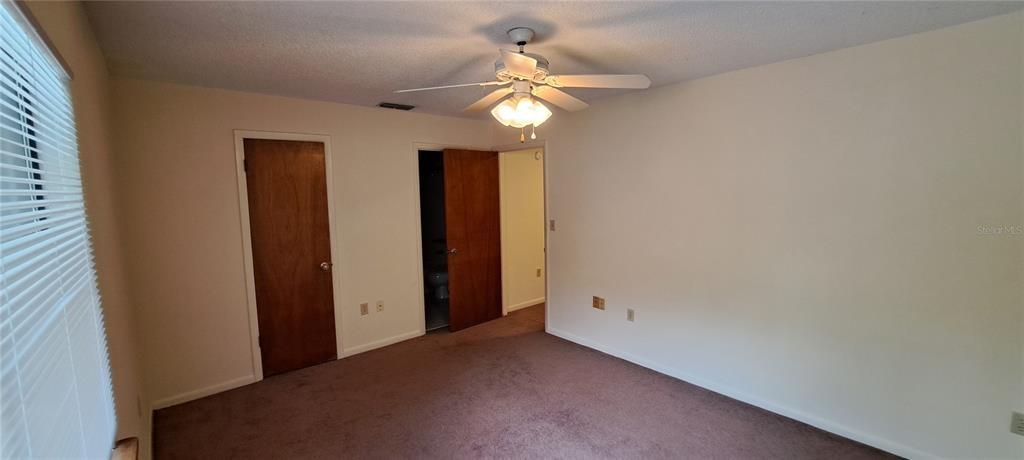 For Rent: $1,595 (3 beds, 2 baths, 1385 Square Feet)