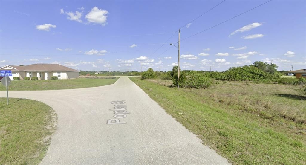 Activo con contrato: $24,000 (0.23 acres)