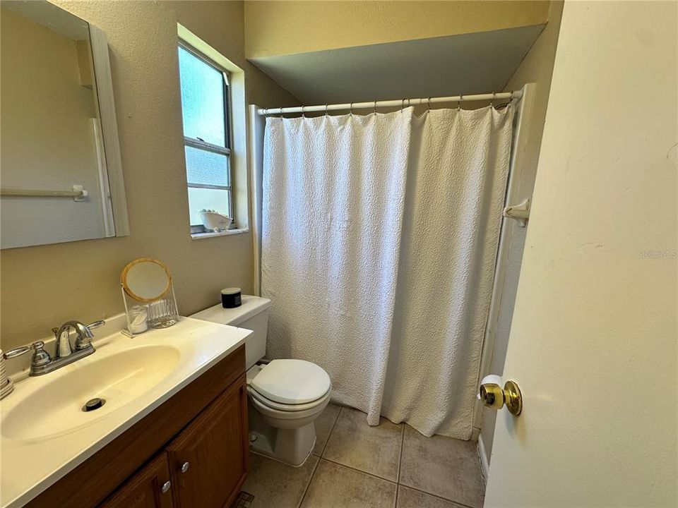 For Rent: $1,745 (3 beds, 2 baths, 1041 Square Feet)