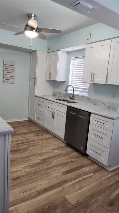 Large, remodeled kitchen.