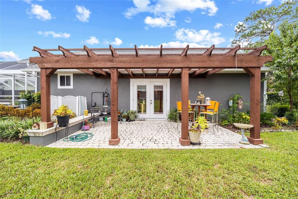 For Sale: $749,000 (4 beds, 3 baths, 3777 Square Feet)