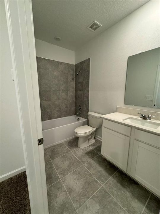 Active With Contract: $2,200 (3 beds, 2 baths, 1864 Square Feet)