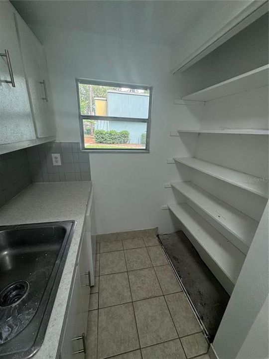 For Rent: $1,500 (3 beds, 2 baths, 1482 Square Feet)