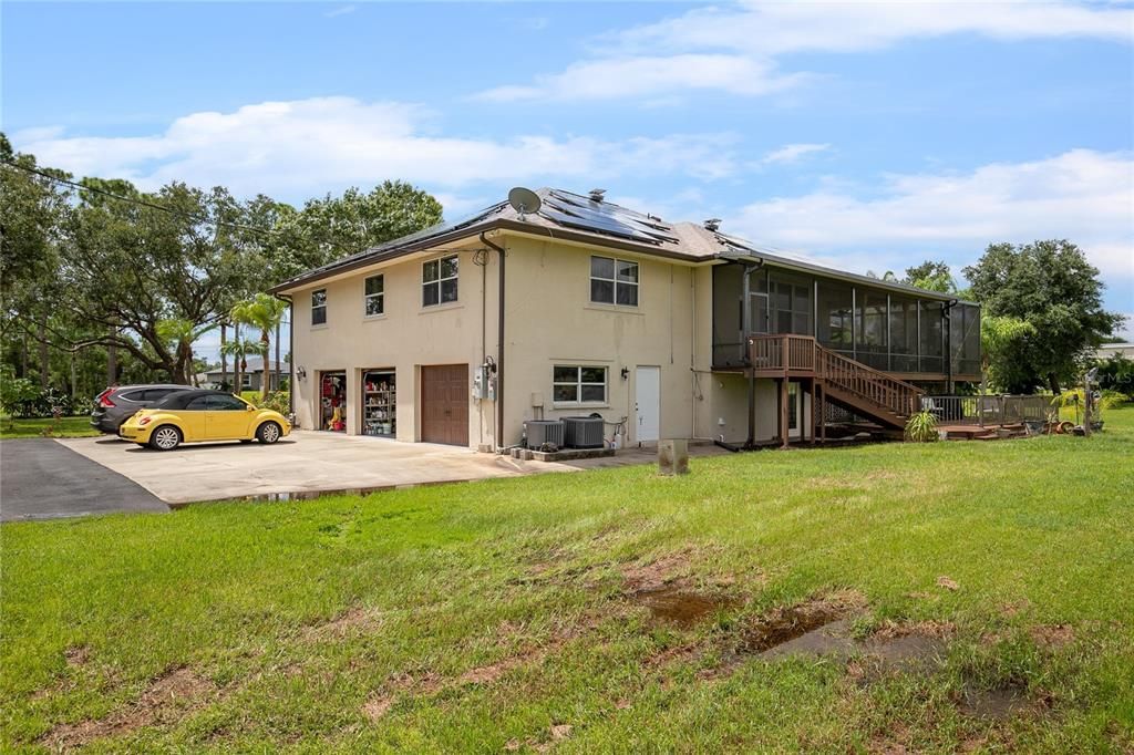 For Sale: $995,000 (3 beds, 2 baths, 2993 Square Feet)