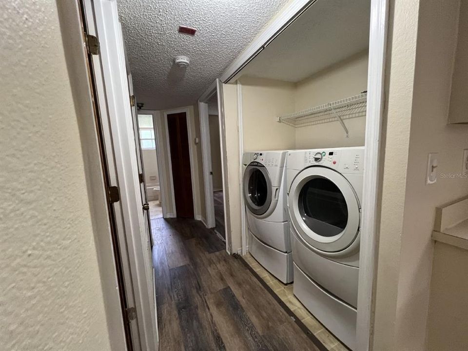 For Rent: $1,649 (3 beds, 2 baths, 1220 Square Feet)