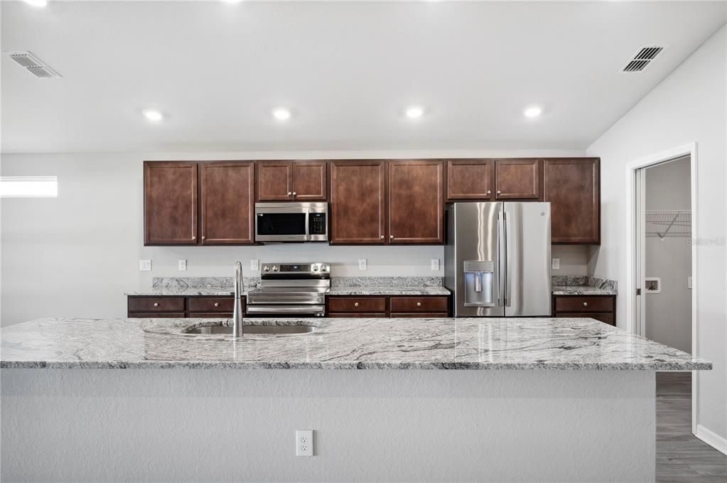 Awesome breakfast bar with granite counters