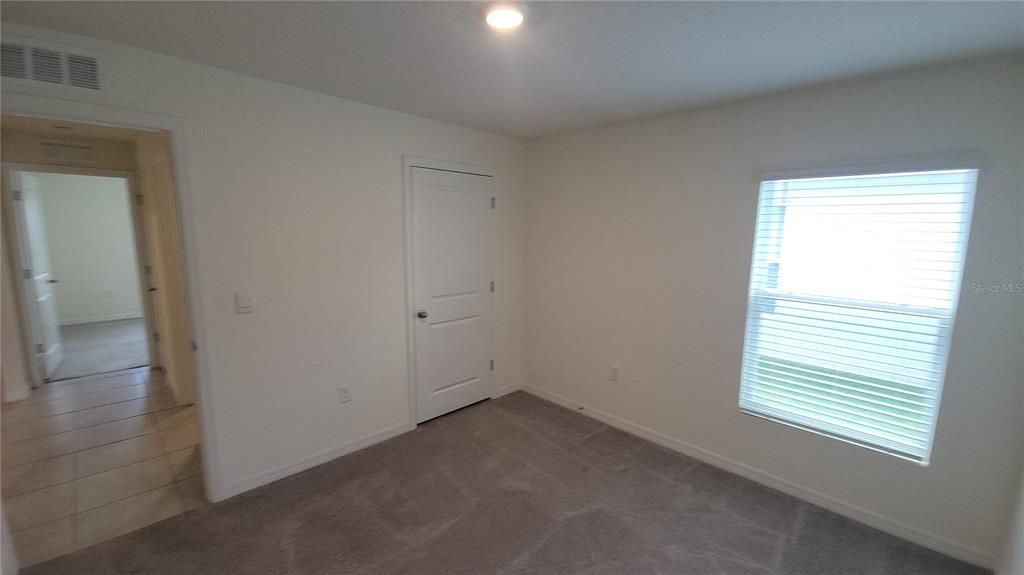 For Rent: $2,075 (3 beds, 2 baths, 1676 Square Feet)