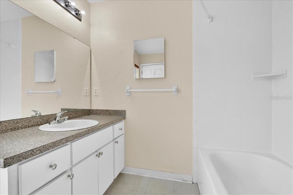 Active With Contract: $249,900 (3 beds, 2 baths, 1170 Square Feet)