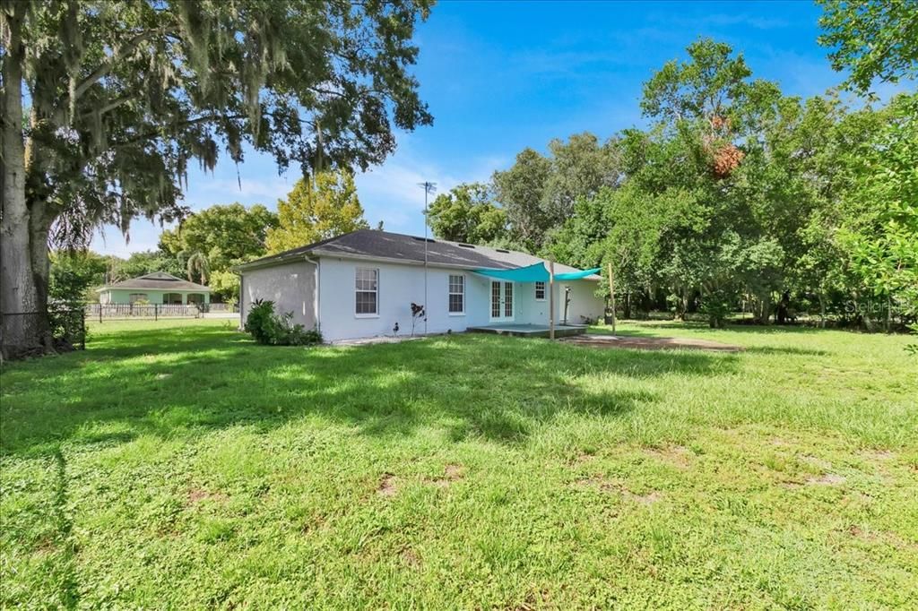 Active With Contract: $249,900 (3 beds, 2 baths, 1170 Square Feet)