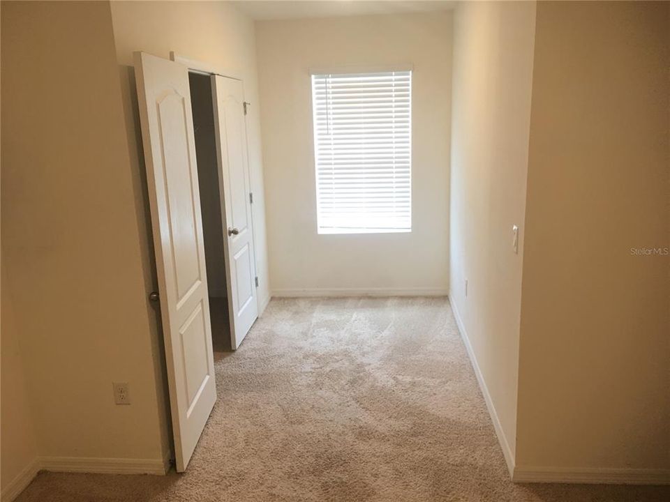 For Rent: $1,750 (3 beds, 2 baths, 1672 Square Feet)